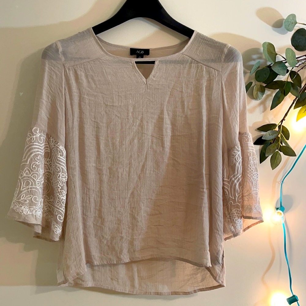 AGB 3/4 Length Sleeve Top